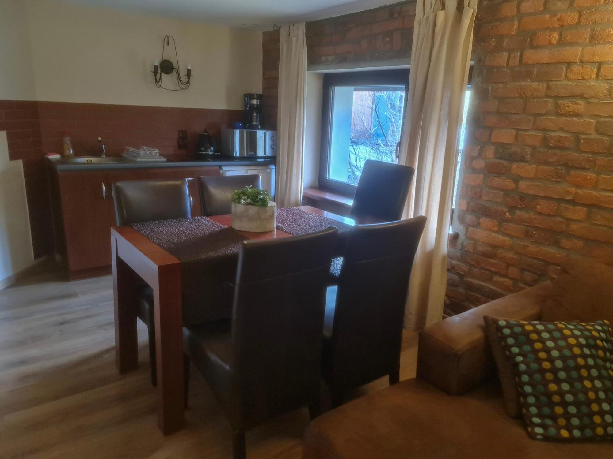 Apartamenty I Pokoje Aneta Пеховице Экстерьер фото
