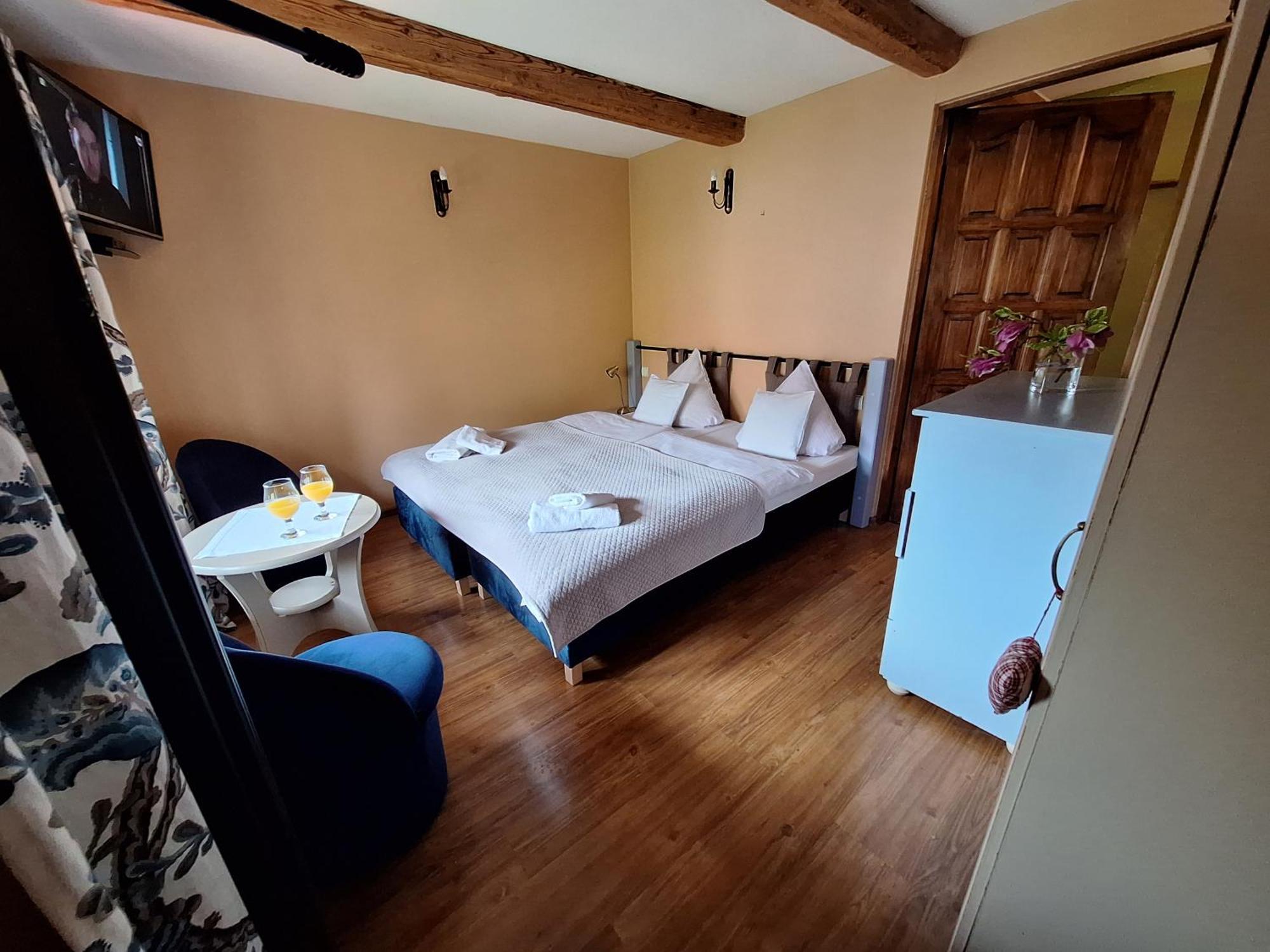 Apartamenty I Pokoje Aneta Пеховице Экстерьер фото