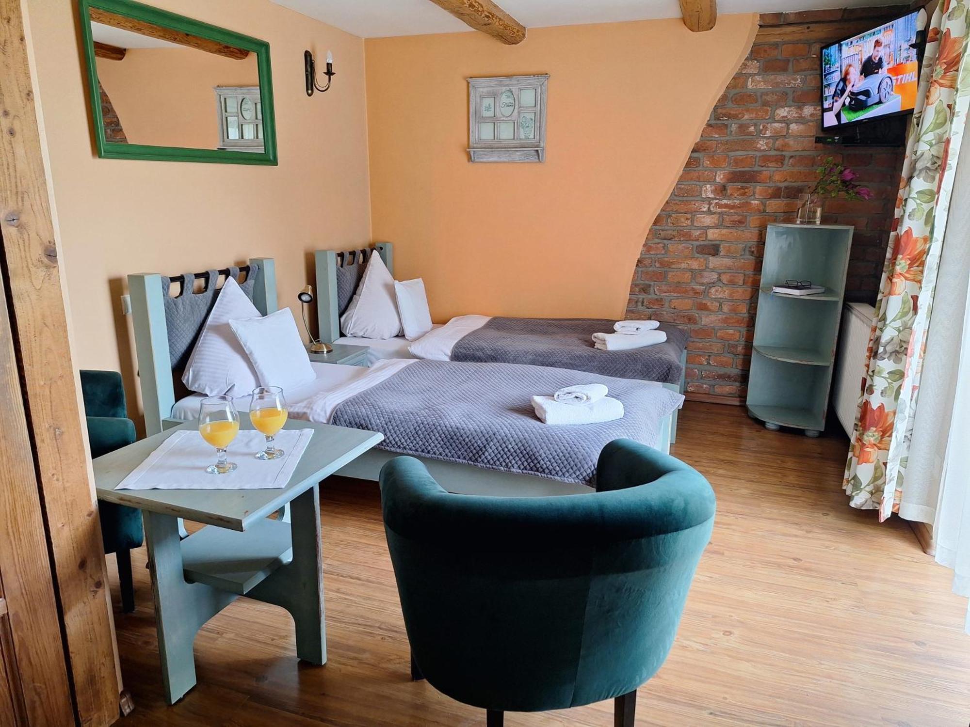 Apartamenty I Pokoje Aneta Пеховице Экстерьер фото