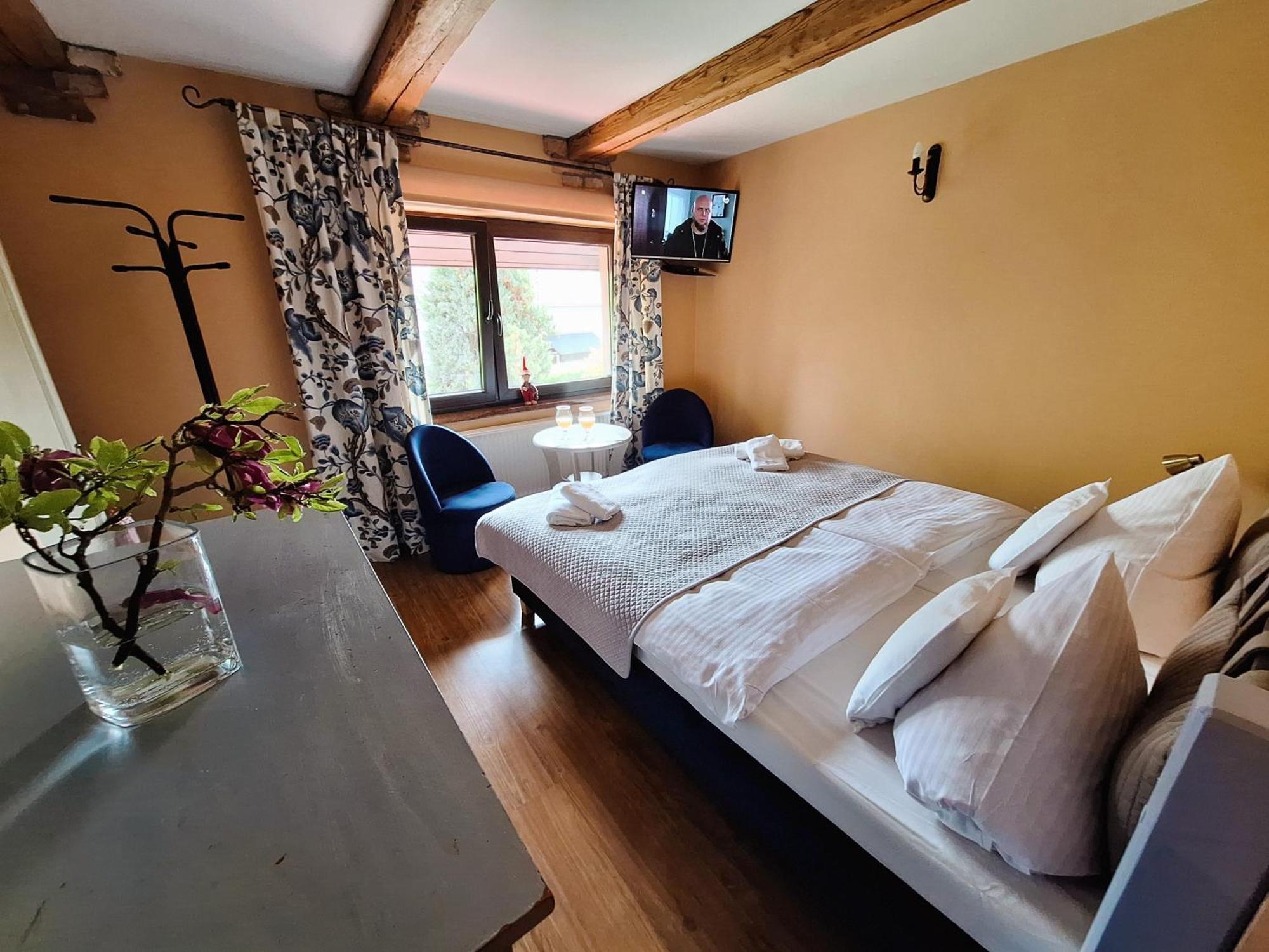 Apartamenty I Pokoje Aneta Пеховице Экстерьер фото
